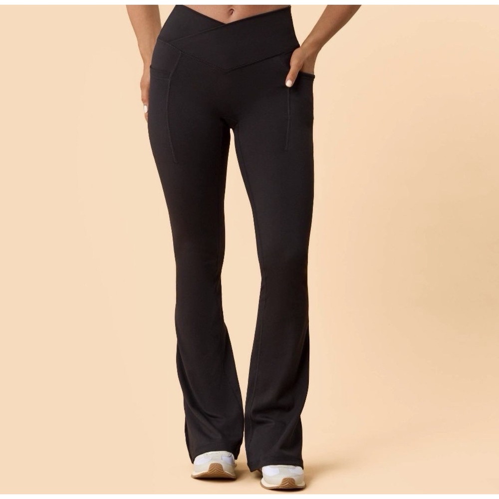 Blogilates Women's Crisscross High-Rise Flared Leggings Black Large NEW W TAGS